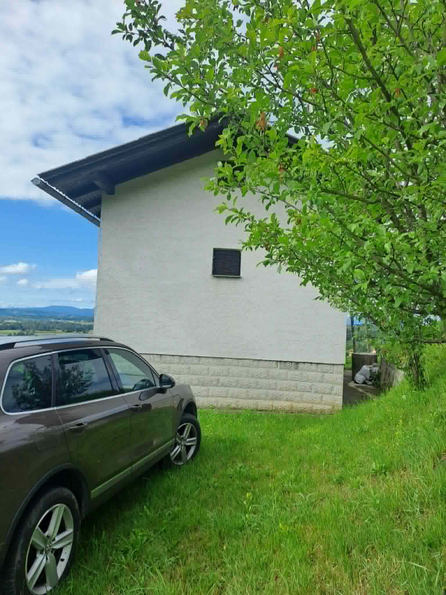 VIKEND NAD BIZELJSKIM Z IZJEMNIM RAZGLEDOM